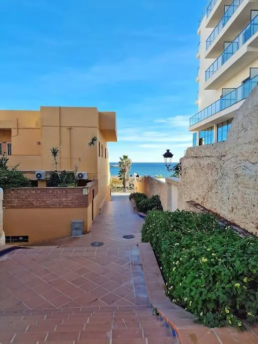 Apartment Encantador Duplex Para 6 A 1 Minuto De La Playa Benalmadena