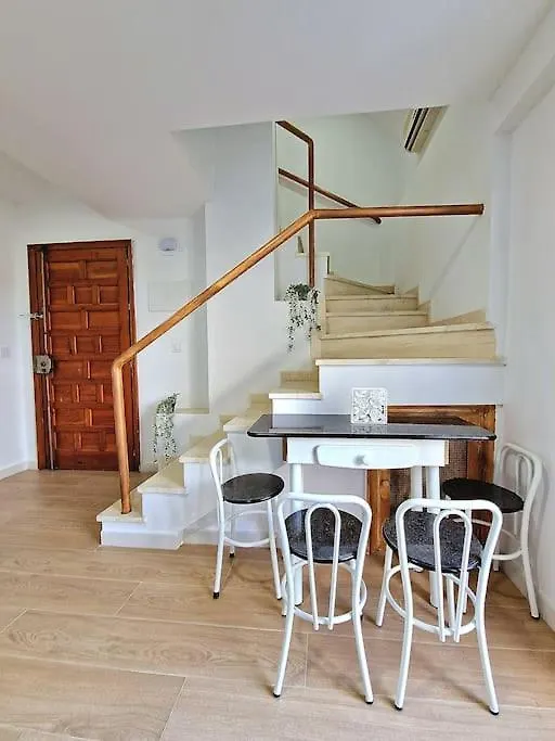 Apartment Encantador Duplex Para 6 A 1 Minuto De La Playa Benalmadena
