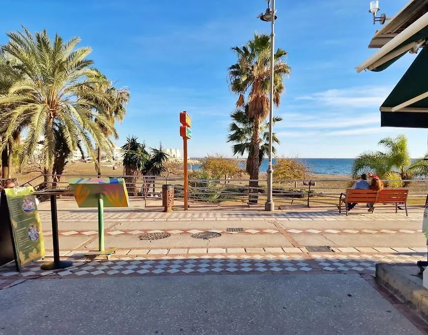 Encantador Duplex Para 6 A 1 Minuto De La Playa Benalmadena Spain