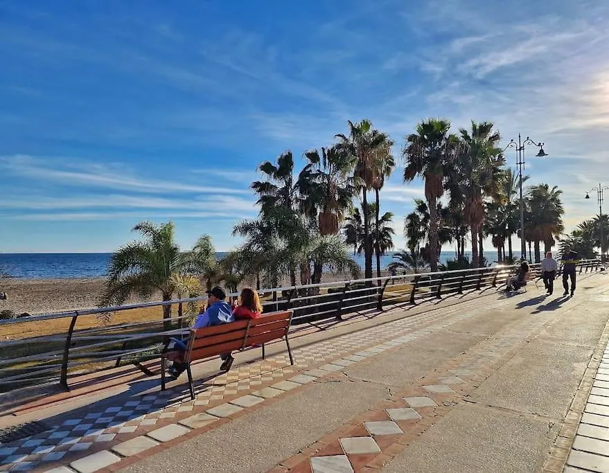 Apartment Encantador Duplex Para 6 A 1 Minuto De La Playa Benalmadena