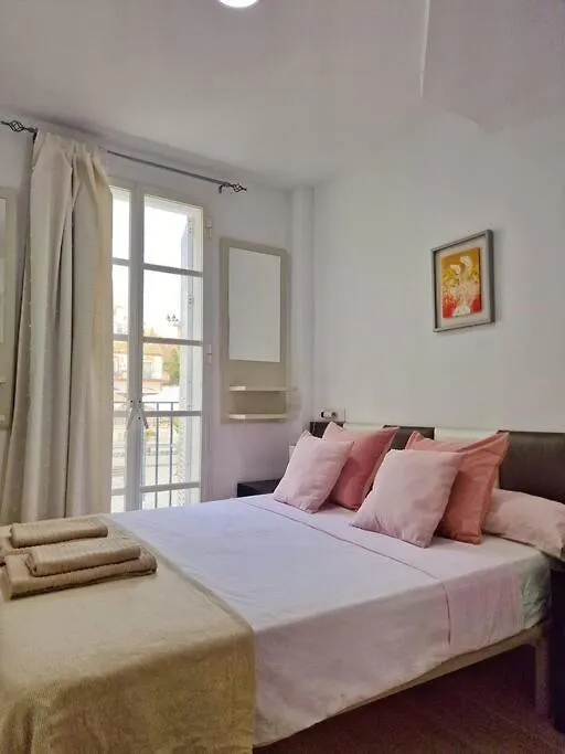 Encantador Duplex Para 6 A 1 Minuto De La Playa Benalmadena Spain