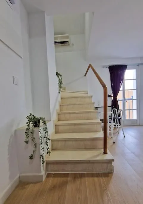 בנאלמדנה Encantador Duplex Para 6 A 1 Minuto De La Playa